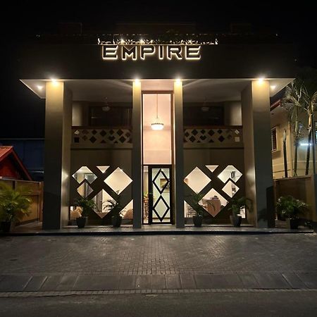 Empire Apartments Su 2 Marthastraat Парамарибо Экстерьер фото